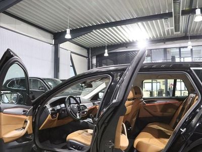 Schwarz ii Gebraucht 2021 BMW 520 Comfort Edition Kombi | 24.111 € (Guter Preis)