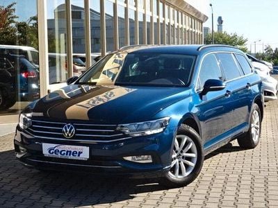Gebraucht VW Passat Business 150 PS (110 kW) 2024 Blau Kombi