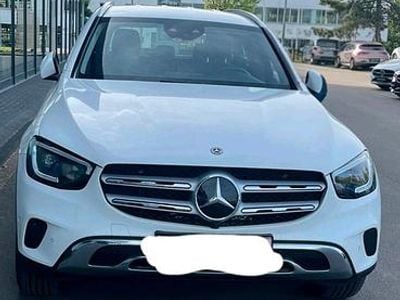 Gebraucht Mercedes GLC300 320 PS (235 kW) 2020 Weiß SUV
