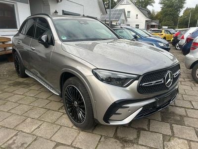 Mojavesilber metalliclack Gebraucht 2023 Mercedes GLC300e SUV | 59.985 € (Teuer)