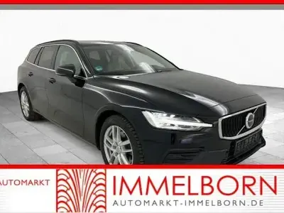 Second-hand Volvo V60 Core 197 CP (144 kW) 2023 Negru Break