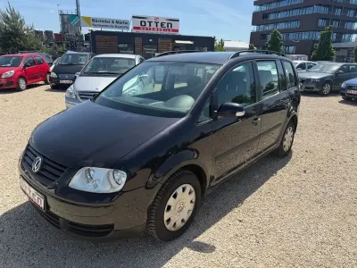 Gebraucht VW Touran Basis 105 PS (77 kW) 2004 Schwarz Van / Kleinbus