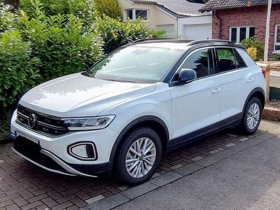 Gebraucht VW T-Roc Life 110 PS (80 kW) 2022 Weiß SUV