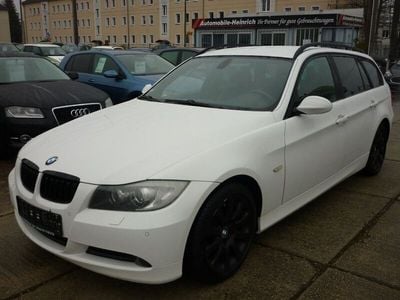 Gebraucht BMW 320 Sport Line 170 PS (125 kW) 2008 Alpinweiss iii Kombi