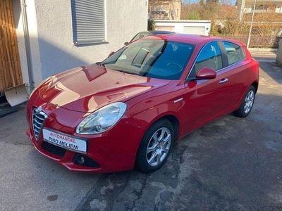 Gebraucht Alfa Romeo Giulietta Turismo 105 PS (77 kW) 2010 Rot Limousine
