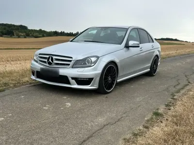 Gebraucht Mercedes C200 AMG 136 PS (100 kW) 2011 Silber Limousine