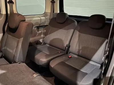 Gebraucht Nissan Evalia Tekna 110 PS (80 kW) 2018 Schwarz Van / Kleinbus