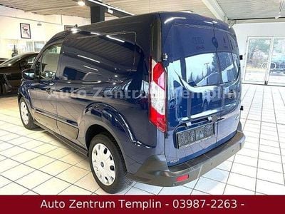 Gebraucht Ford Transit 101 PS (74 kW) 2022 Blau Van / Kleinbus