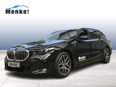 Schwarz Gebraucht 2024 BMW 520 Comfort Edition Kombi | 65.990 €