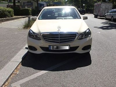 Mercedes E200
