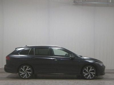 Usado VW Golf VIII Sound 190 HP (139 kW) 2022 Preto Carrinha