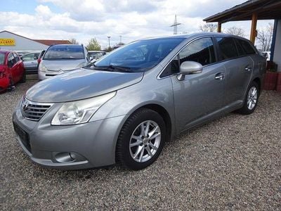 Gebraucht Toyota Avensis Edition 126 PS (92 kW) 2011 Grau Kombi