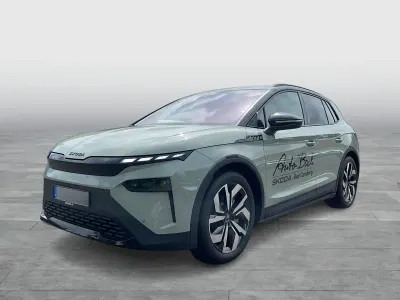 Gebraucht Skoda Elroq SportLine 210 kW (286 PS) 2026 Timianogrün/blackmagic perleffekt SUV