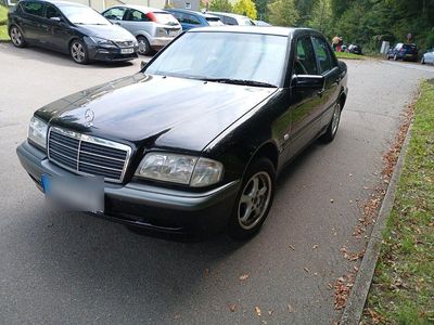 Mercedes C180