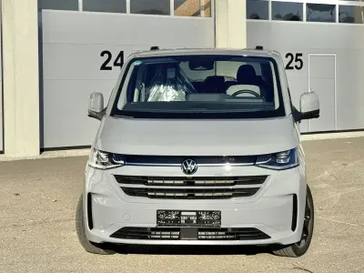 Nuova VW Caravelle 170 CV (125 kW) 2026 Grigio Furgone