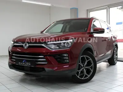 Gebraucht SsangYong Korando 136 PS (100 kW) 2019 Rot SUV