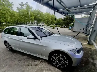 Brugt BMW 330 272 HK (200 kW) 2007 Gul Stationcar