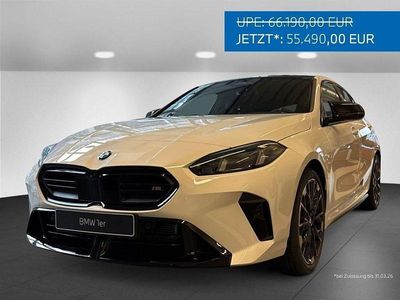 Gebraucht BMW M135 Performance 300 PS (220 kW) 2024 Alpinweiß uni Kleinwagen