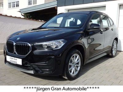 gebraucht BMW X1 xDrive18d Glasdach Navi Parkass Sitzhz Allrad