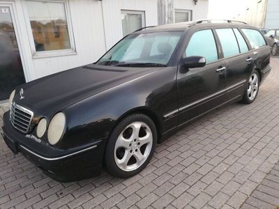 gebraucht Mercedes E240 E-Klasse AVANTGARDE .7 SITZER.