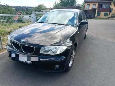 Gebraucht BMW 116 116 PS (85 kW) 2006 Schwarz Kleinwagen
