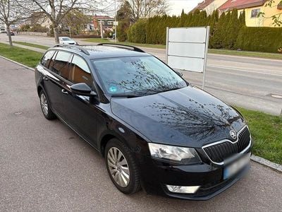 Gebraucht Skoda Octavia 150 PS (110 kW) 2015 Schwarz Kleinwagen