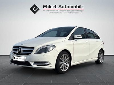 Gebraucht Mercedes B220 184 PS (135 kW) 2015 Calcitweiß Van / Kleinbus