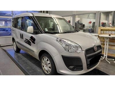 Gebraucht Fiat Doblò Lounge 105 PS (77 kW) 2015 Van / Kleinbus