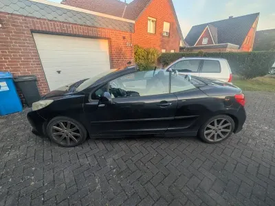 Gebraucht Peugeot 207 CC Roland Garros 120 PS (88 kW) 2008 Schwarz Cabrio