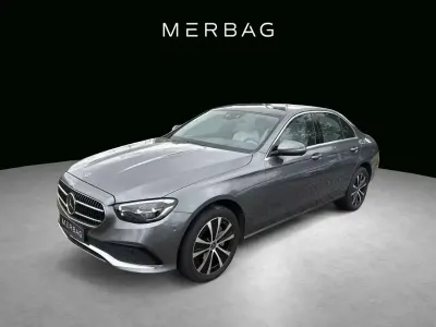 Gebraucht Mercedes E300 Avantgarde 306 PS (225 kW) 2022 Metalliclack selenitgrau Limousine