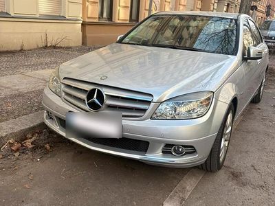 Gebraucht Mercedes C200 Avantgarde 184 PS (135 kW) 2009 Silber Limousine