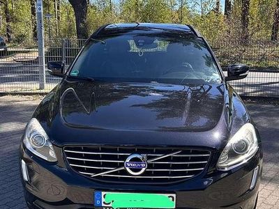 Usata Volvo XC60 Momentum 163 CV (119 kW) 2015 Nero SUV