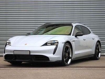 Gebraucht Porsche Taycan 559 kW (761 PS) 2022 Eisgraumetallic Kombi
