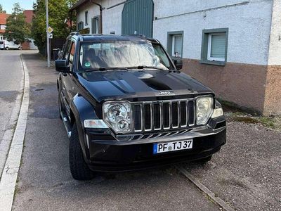 Schwarz Gebraucht 2009 Jeep Cherokee Limited SUV | 13.500 €