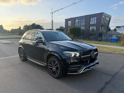 Gebraucht Mercedes GLE400 AMG line 330 PS (242 kW) 2021 Grün SUV