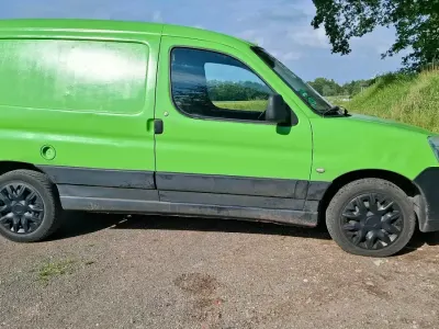 Gebraucht Citroën e-Berlingo 90 PS (66 kW) 2005 Grün Pickup