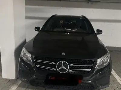 Gebraucht Mercedes GLC250 Exclusive 204 PS (150 kW) 2016 Schwarz SUV