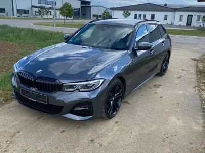Gebraucht BMW 330 M Sport 265 PS (194 kW) 2020 Grau Kombi