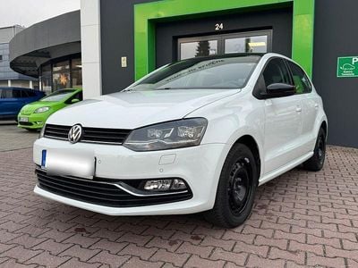 Weiß Gebraucht 2016 VW Polo Highline Kleinwagen | 11.000 € (Fairer Preis)