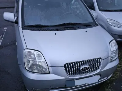 Brugt Kia Picanto LX 65 HK (47 kW) 2006 Sølv Hatchback