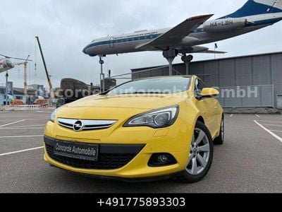 Gelb Gebraucht 2018 Opel Astra GTC Excite Coupé | 13.380 €