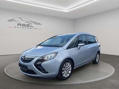 Flip chip/magnetic silver Gebraucht 2016 Opel Zafira Tourer drive Van / Kleinbus | 12.500 € (Etwas zu teuer)