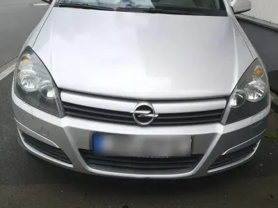 Gebraucht Opel Astra 77 PS (56 kW) 2005 Silber Kombi