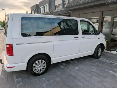 Gebraucht VW T6 Trendline 150 PS (110 kW) 2018 Weiß Van