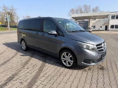 Gebraucht Mercedes 250 Edition 190 PS (139 kW) 2016 Grau Van / Kleinbus