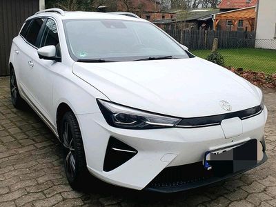 MG MG5 EV