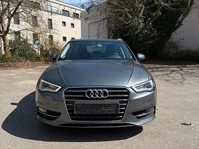 Second-hand Audi A3 Attraction 105 CP (77 kW) 2014 Gri Berlinǎ
