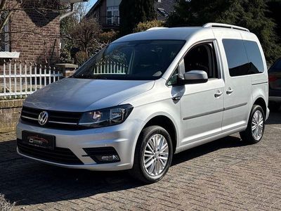 Gebraucht VW Caddy Trendline 125 PS (91 kW) 2016 Silber Van / Kleinbus