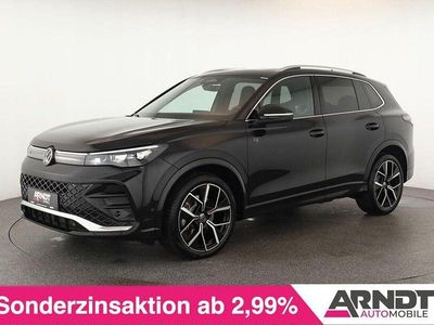 Gebraucht VW Tiguan R-line 150 PS (110 kW) 2025 Deep black perleffekt SUV