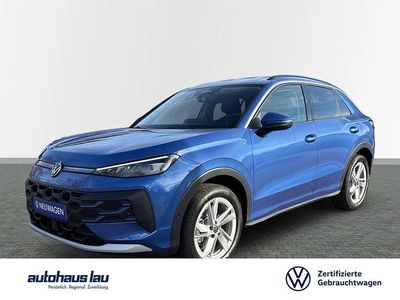 Nouă VW T-Roc Life 150 CP (110 kW) 2026 Albastru SUV
